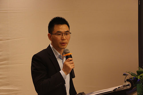 蘇寧易購(gòu)冰洗公司線上運(yùn)營(yíng)中心總經(jīng)理陳風(fēng)波